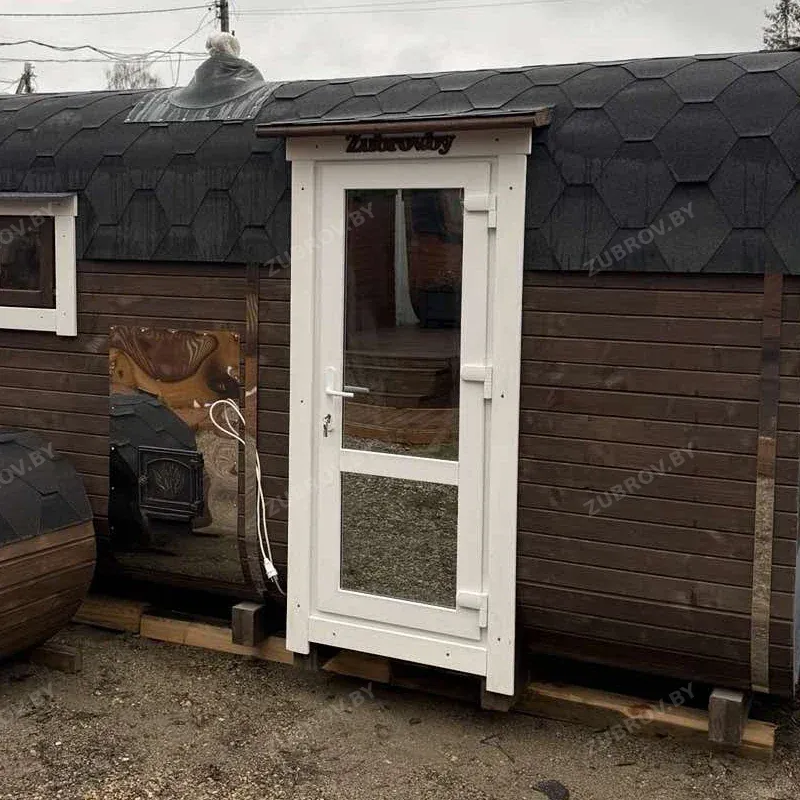 ПВХ дверь в бане
